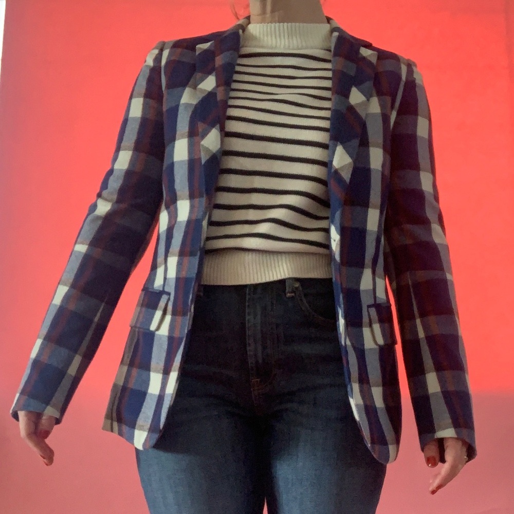 Designer Blazer - Picture 6 of 7